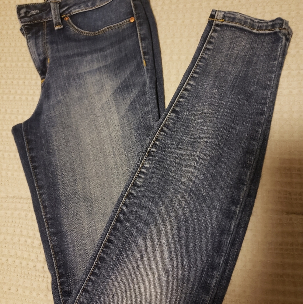 Jessica Simpson Kiss Me Skinny Jeans